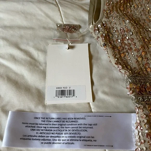 Mac Duggal Nude Sequined High Neck Sleeveless Column Maxi Gown NWT size2 - Picture 9 of 12